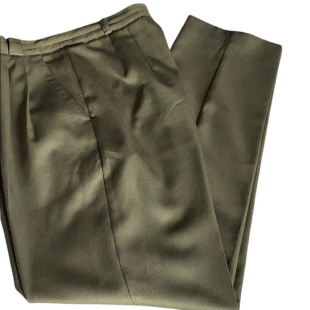 🛑LAST CHANCE🛑REQUIREMENTS Pleated Woman’s Slacks